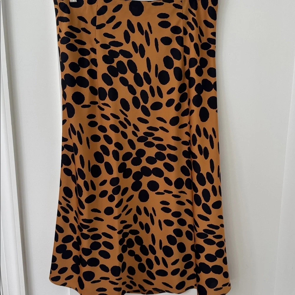 J Crew Pull-on slip skirt in wavy dots Size L